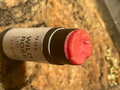 aos skincare Wild Rose Lip Gloss Review