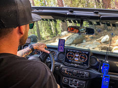 Stinger Off-Road Jeep Wrangler JL and Gladiator JT (2018+) Touchscreen Radio Kit - Includes 10-inch Touchscreen Radio, Plug-and-Play Installation, and Off-Road Mode Review