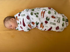 Little Unicorn Cotton Muslin Swaddle Blanket - Star Sailing Review