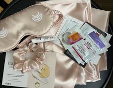 Exclusive Beauty Club Exclusive Beauty Club Satin Sleep Set Review