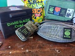 DIME BAGS® All-in-One Padded Pouch | Smell-Proof Pocket & Rolling Tray | Stash Bag Review