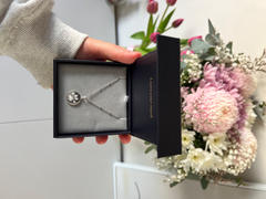 Deja Marc Jewellery The Paw Print Necklace | Bobble Chain Review