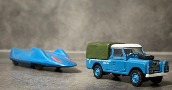 Oxford Diecast Oxford Diecast Land Rover Series 2 LWB Bluebird Land Speed Record Review