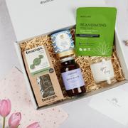 The Sun & My Soul Relax and Indulge Self-Care Box Review