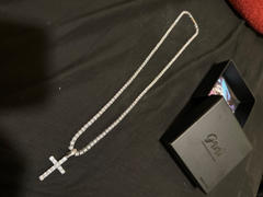 The GUU Shop Bundle White Gold Diamond Cross + 4mm Diamond Tennis Chain Review