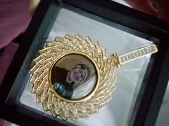 The GUU Shop Large 3D Baguette Custom Picture Pendant Review