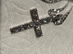 The GUU Shop 4.51 Carat VVS Moissanite Cross In White Gold Review