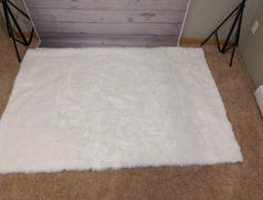 WoollyFluff Super Soft Extra Thick Rectangular Rabbit Fur Area Rug Review