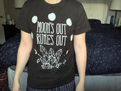 Boredwalk Men's Moon's Out Runes Out T-Shirt Review