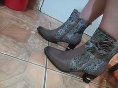 Spring Step Shoes L`ARTISTE FEMFATALE BOOTIES Review