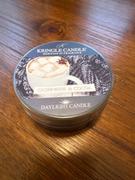 Kringle Candle Company Cashmere & Cocoa | DayLight Review