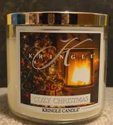 Kringle Candle Company Cozy Christmas | Soy Blend Review