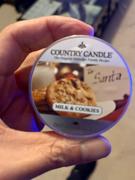 Kringle Candle Company Milk & Cookies NEW! | DayLight Review