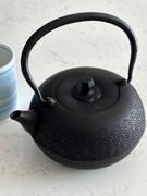 MUSUBI KILN Wave Pattern Nambu Ironware Cast Iron Teapot 20.3oz(600ml) Review