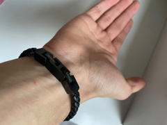 Gemini Official Single black Italian nappa leather bracelet with full black finish Review