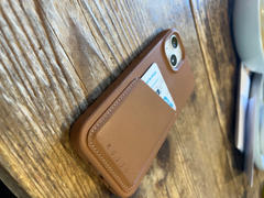 Rushfaster Australia Mujjo Full Leather Wallet Case - iPhone 13 Pro Review