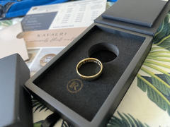 KAVALRI High Dome Luxe Comfort Fit Wedding Ring (AB) - Yellow Gold Review