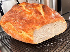 Emile Henry USA Artisan Bread Loaf Baker Review