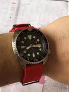 WatchObsession NATO Watch Strap in RED with PVD Buckle and Keepers Review