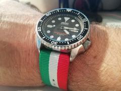 WatchObsession NATO Watch Strap in GREEN/WHITE/RED Stripes Review