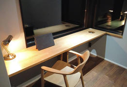 by KANADEMONO Retro × Gold　Compact Desk Light Review