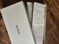 VIA DOAN（ヴィア ドアン） Bran python ブランパイソン かぶせ型長財布 Review