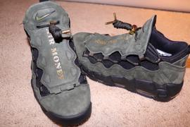 Laced Up Laces  GOLD LACE LOCKS V.2 Review
