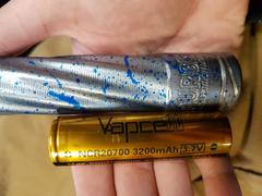 Liion Wholesale Batteries Vapcell 20700 Gold/Black 30A Flat Top 3200mAh Battery - Genuine (Sanyo NCR20700A) Review