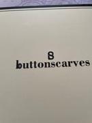 Buttonscarves The Autograph Square - Gris Review