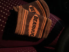 Bearhug Pair of Wrist Compression Support Sleeves For Arthritic & Sports Pain Relief Review