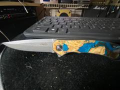 Carved Knives EDC Wood+Resin Pocket Knife - Ola (Teal & Gold, 517979) Review