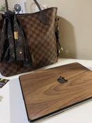 WoodWe MACBOOK PROTECTIVE CASE - Made of Real Wood - Walnut Review
