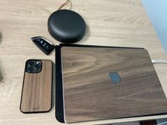 WoodWe Macbook Wood Cover - Walnut Review