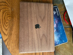 WoodWe Macbook Wood Cover - Walnut Review