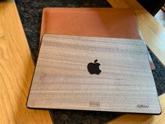 WoodWe MACBOOK PROTECTIVE CASE - Real Walnut Wood Review