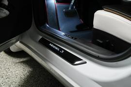 Hansshow Model 3/Y LED illuminated Welcome Pedal Door Sill Protector Review