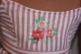 Pixie Faire FREE Three Flowers Machine Embroidery Design Review