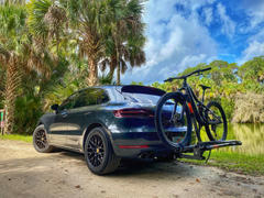 Stealth Hitches 2014-2018 Porsche Macan GTS Review