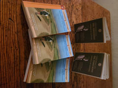 Camino Forum Store 2023 edition: From St. Jean Pied de Port to Santiago de Compostela (W/FREE Passport) Review
