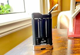 Great White North Vaporizer Company Mighty+ Vaporizer Stand Review