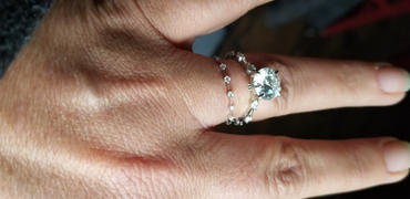 Ferkos Fine Jewelry 14K Gold Petite Diamond Wedding Ring Review