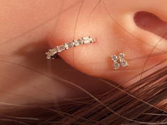 Ferkos Fine Jewelry 14K Gold Mini Baguette Huggie Earrings Review