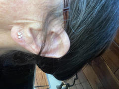 Ferkos Fine Jewelry 14K Gold Graduated Diamond Stud Earrings Review