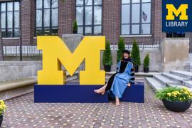 CAPGOWN Complete Doctoral Regalia Rental for University of Michigan Review