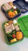 Bambino Love Yumbox Tapas ( 5 compartment) ~Nevis Blue Review