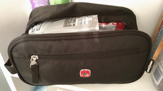 Canada Luggage Depot Swiss Gear Toiletry Kit Review