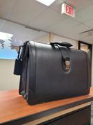 Canada Luggage Depot Mancini MILAN Luxurious Litigator Briefcase Pocket for 17.3” Laptop Review