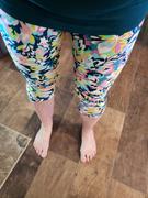 SweetLegs Clothing Inc She Blooms Plus Crops Review
