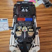 Your World of Building Blocks DECOOL / JISI 20678 A/B/D The Bugatti Chiron Review