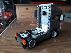 Your World of Building Blocks MOC 67031 Mini Volvo Truck Review